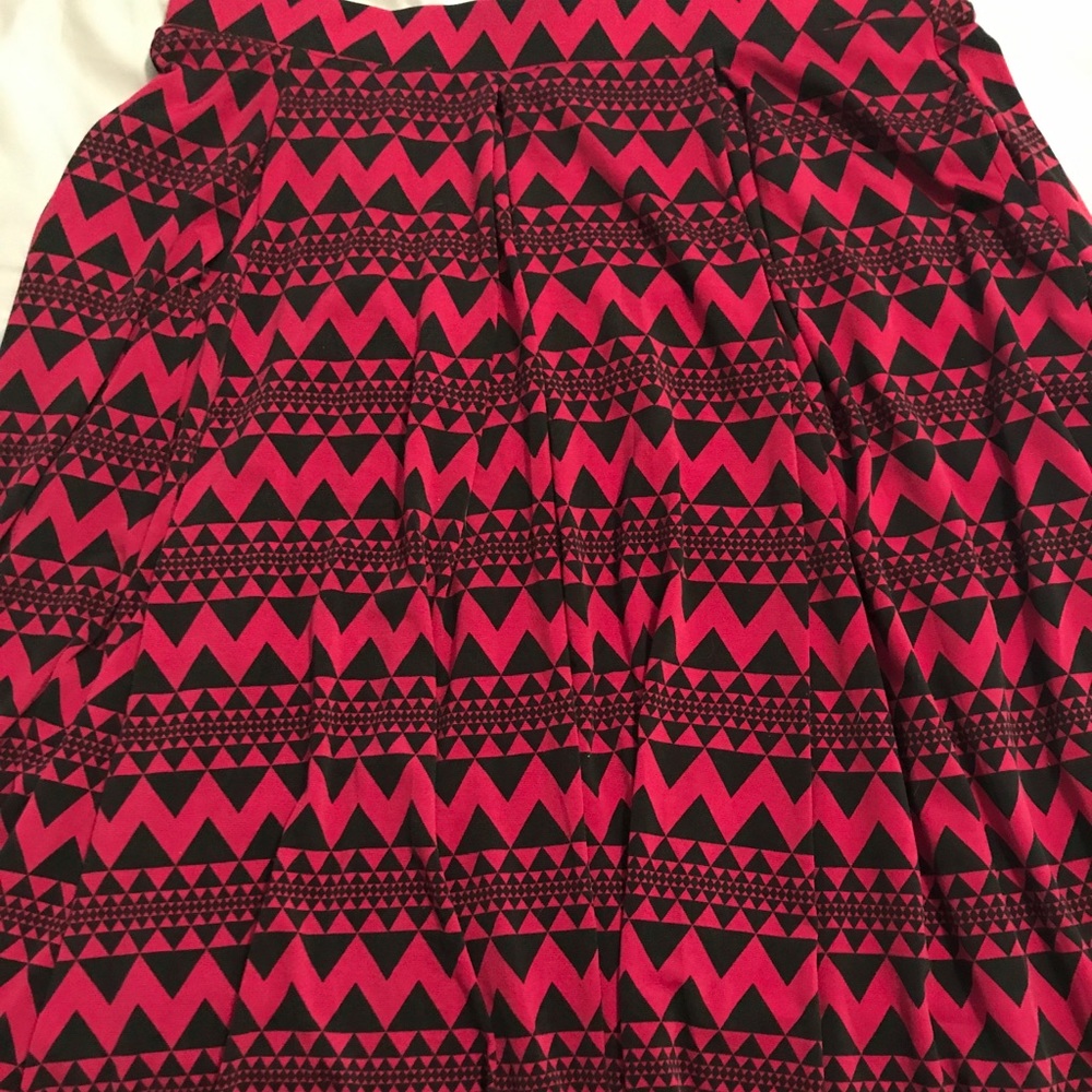 Large LulaRoe Madison skirt